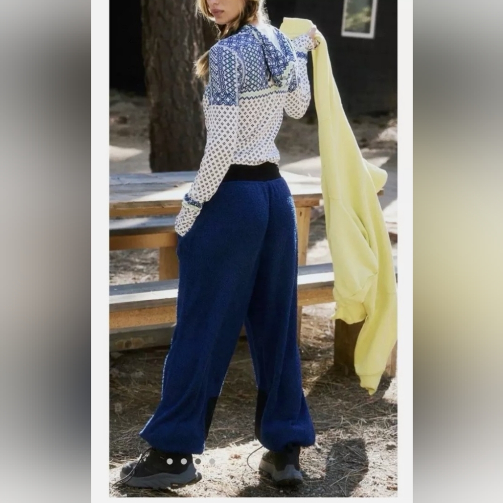 NWT Free People Movement Blue Cuddle Up Fleece Tie Waist Cozy Pants Joggers - Picture 8 of 8